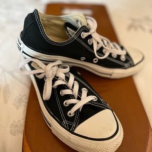 Never walked in black converse in size 8.5W